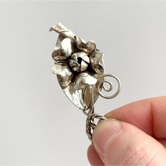Art Nouveau Rope Designed Vintage Sterling Silver Floral Ornate Brooch - Picture 1 of 10